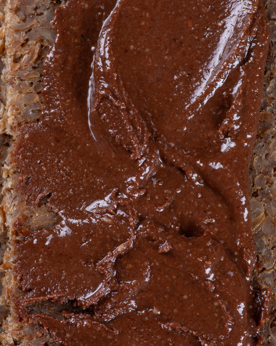 Organic Keto Spread chocolate with hazelnut , with MTC oil, Elly Momberg, no added sugar, vegan, gluten free