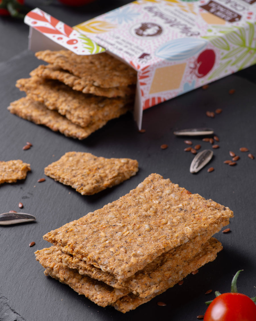 Bio Rohkost Kräcker Tomate & Samen; ohne Zuckerzusatz, vegan und glutenfrei.