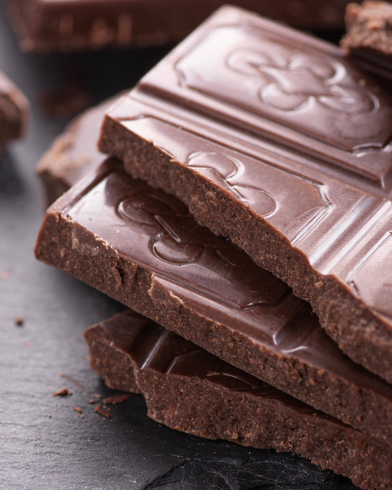 Creamy coconut milk Chocolate bar 40%, bar of chocolate, keto friendly, chocolate, with coconut chips, no added sugar, vegan, gluten free, diabetics, keto diet, bar of chocolate
