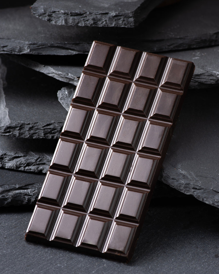 Carob Delight  Rohkost Bio, chocolate, Organic, Elly Momberg, no added sugar, vegan, gluten free, fruit from carob tree