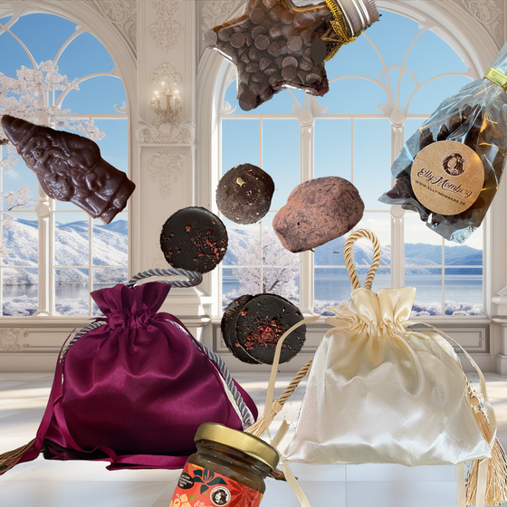 Weihnachtssäckchen - Weihnachtsgeschenk - Schokolade Pralinen Schoko-Engel, Sterne, Carob Münzen, Marzipan - ohne Zuckerzusatz, vegan, glutenfrei, ketofreundlich